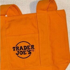 ⭐️Trader Joe's Orange Tote Bag⭐️